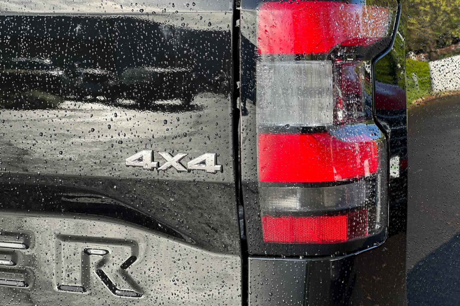 Thumbnail: 2026 Nissan Frontier - 24