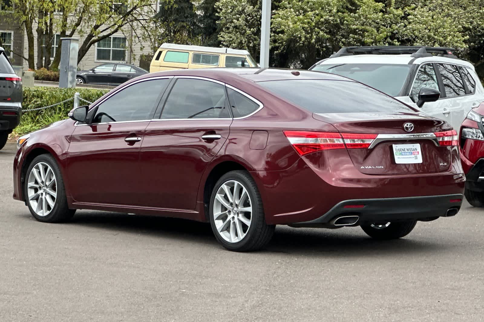Thumbnail: 2014 Toyota Avalon - 6