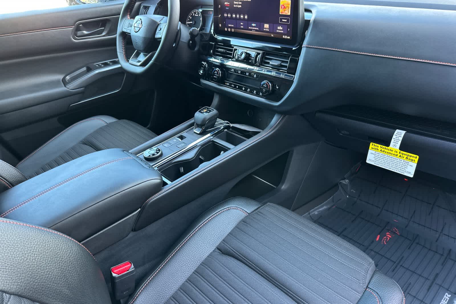 Thumbnail: 2026 Nissan Pathfinder - 17