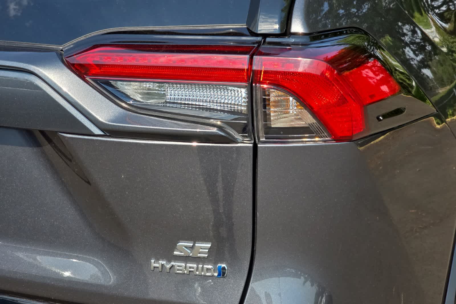 Thumbnail: 2023 Toyota RAV4 - 27