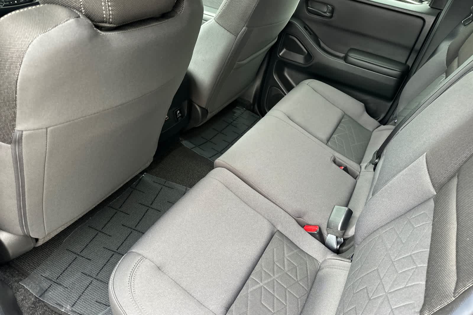 Thumbnail: 2026 Nissan Frontier - 4