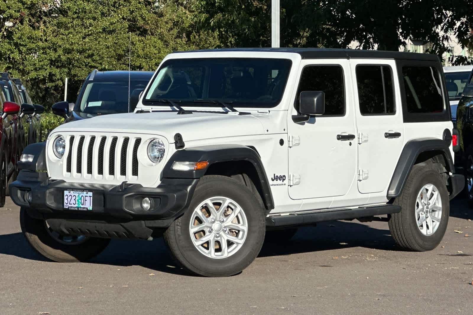 2023 Jeep Wrangler 4-Door Sport S's photo