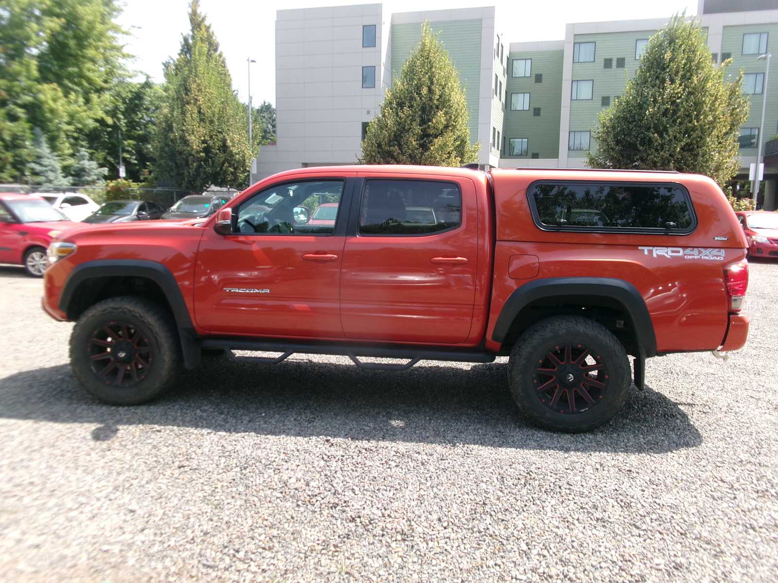 Thumbnail: 2017 Toyota Tacoma - 2