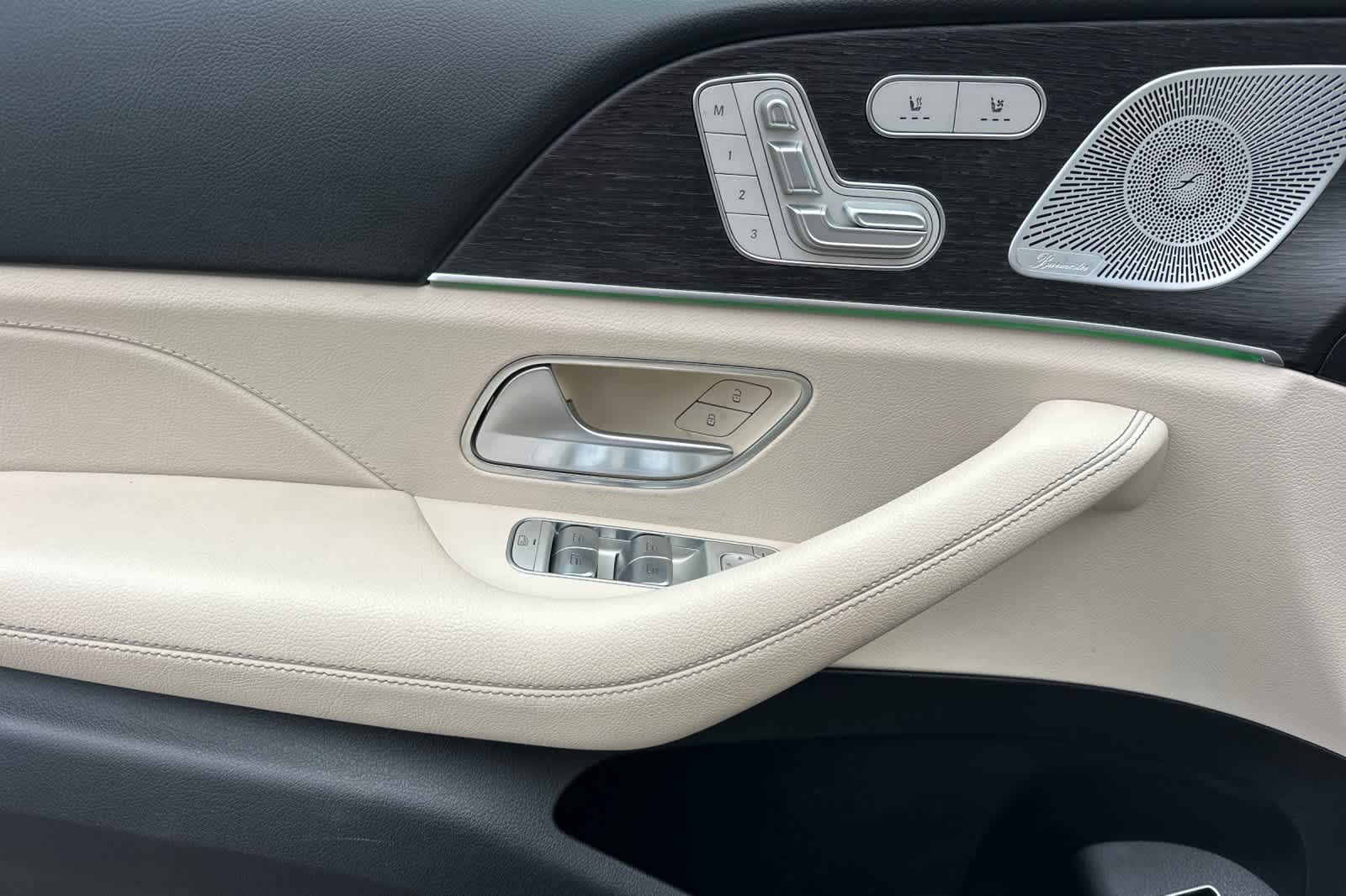 Thumbnail: 2021 Mercedes-Benz GLE - 12