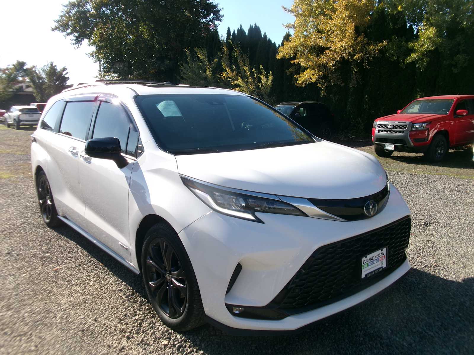 Thumbnail: 2021 Toyota Sienna - 7