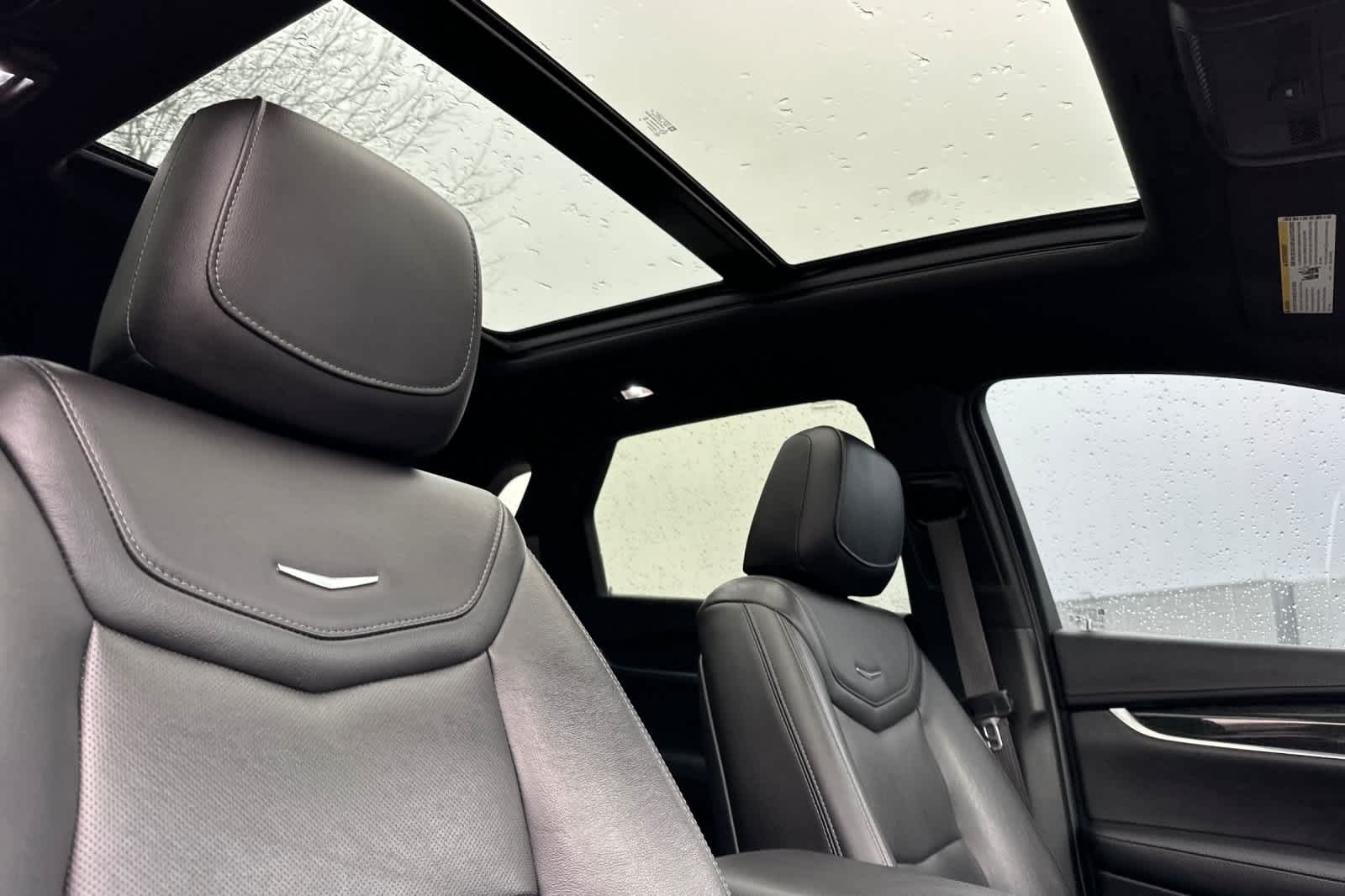 Thumbnail: 2020 Cadillac XT5 - 17