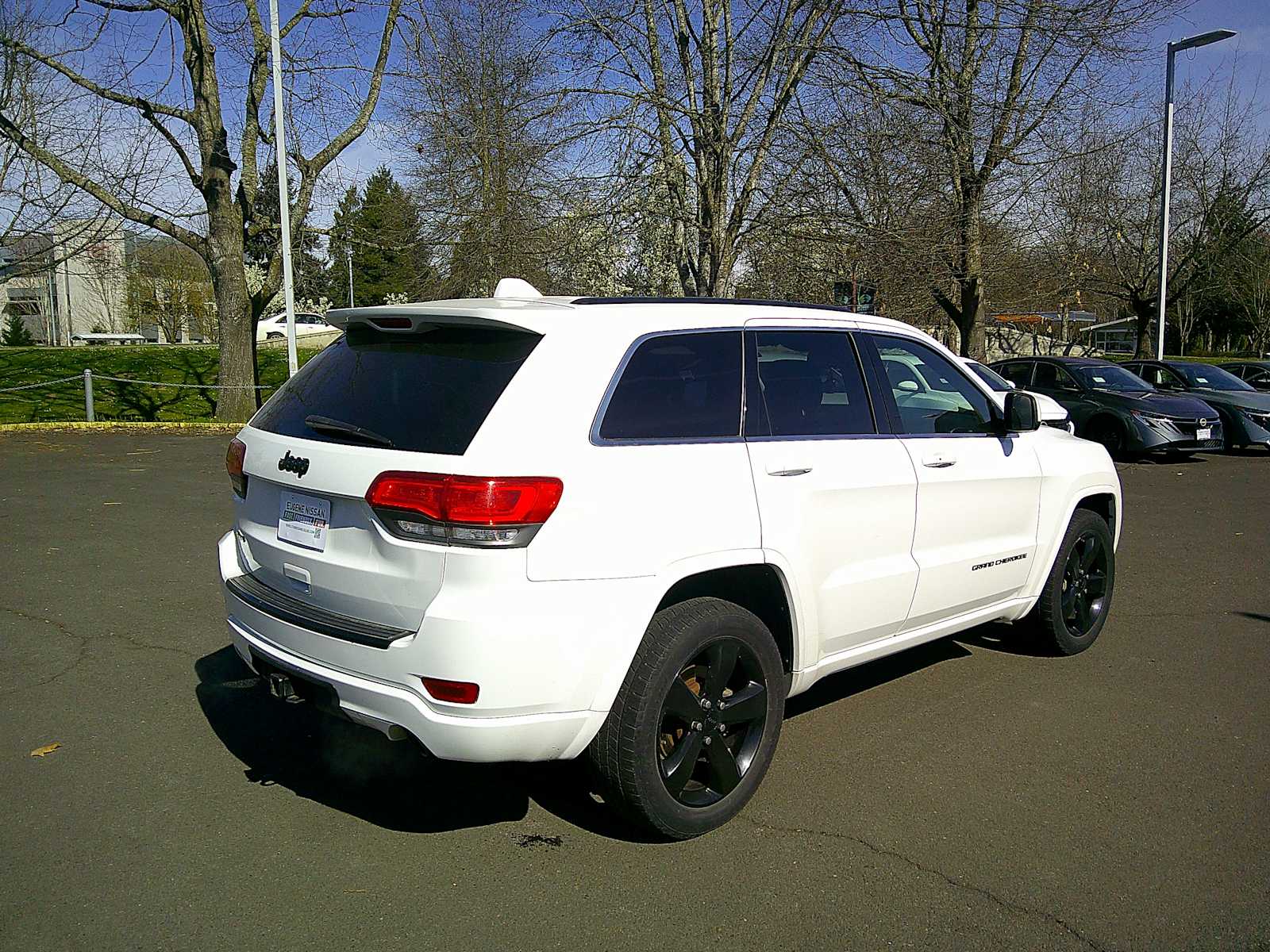 Thumbnail: 2015 Jeep Grand Cherokee - 5