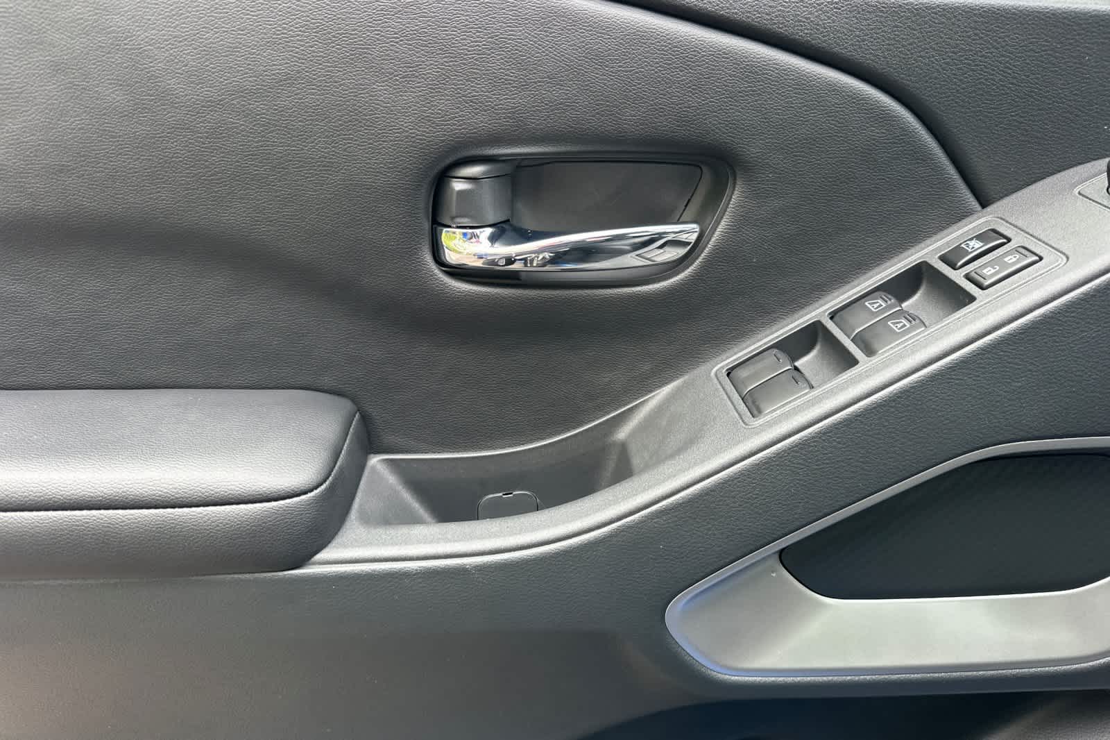 Thumbnail: 2026 Nissan Frontier - 12