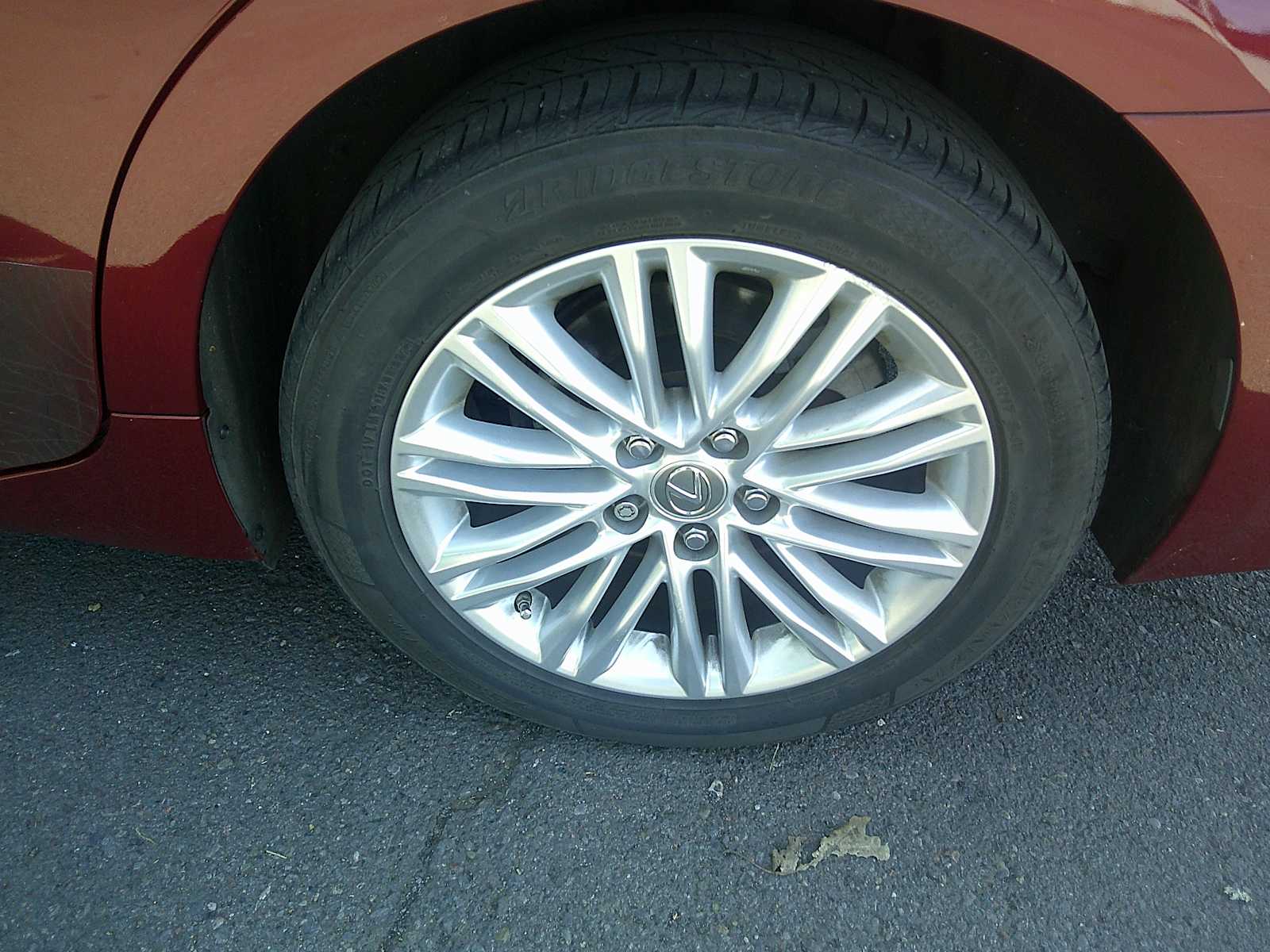 Thumbnail: 2013 Lexus ES - 10