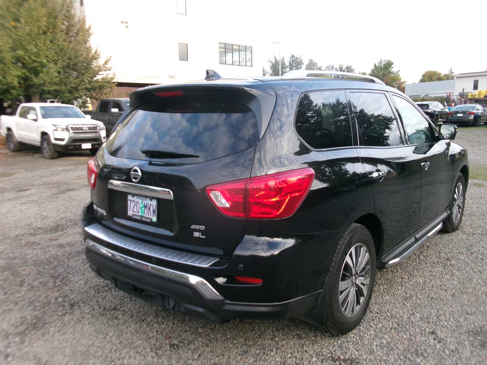 Thumbnail: 2020 Nissan Pathfinder - 5