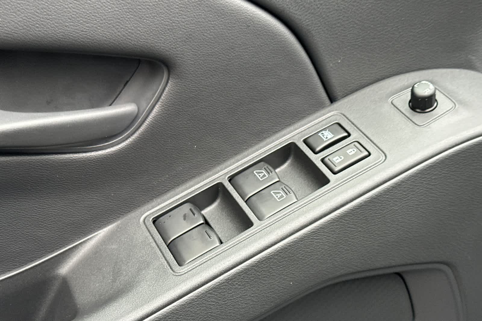 Thumbnail: 2026 Nissan Frontier - 13