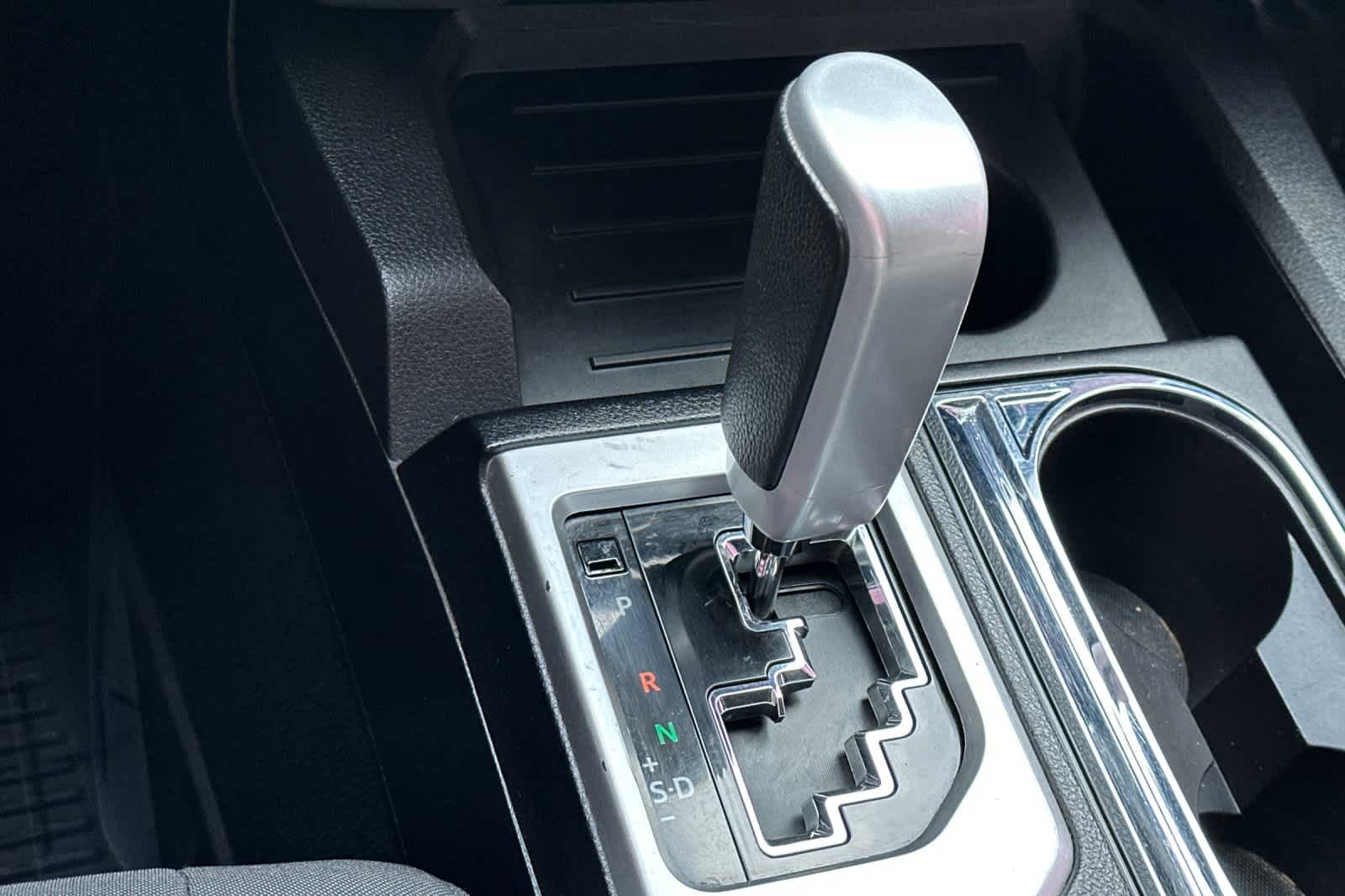 Thumbnail: 2016 Toyota Tundra - 20