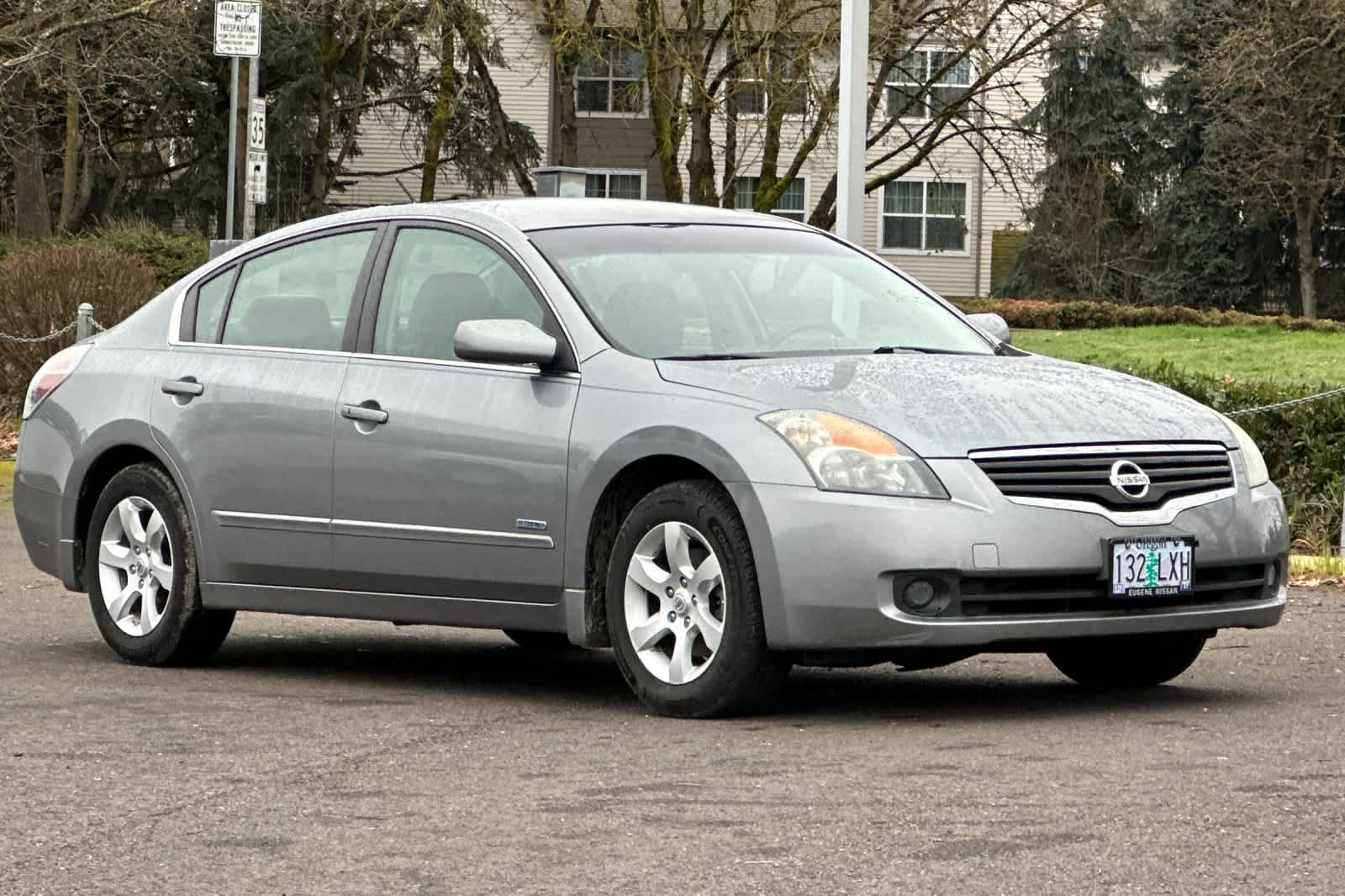 Thumbnail: 2009 Nissan Altima - 9