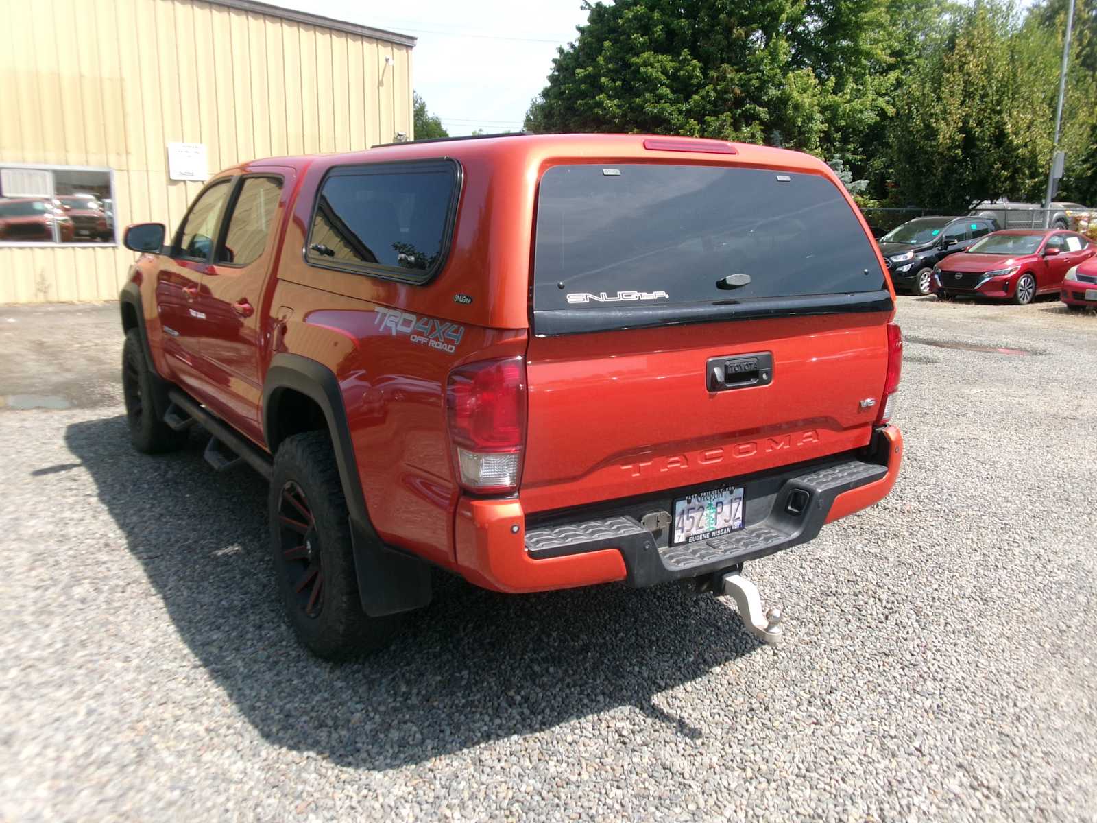 Thumbnail: 2017 Toyota Tacoma - 3