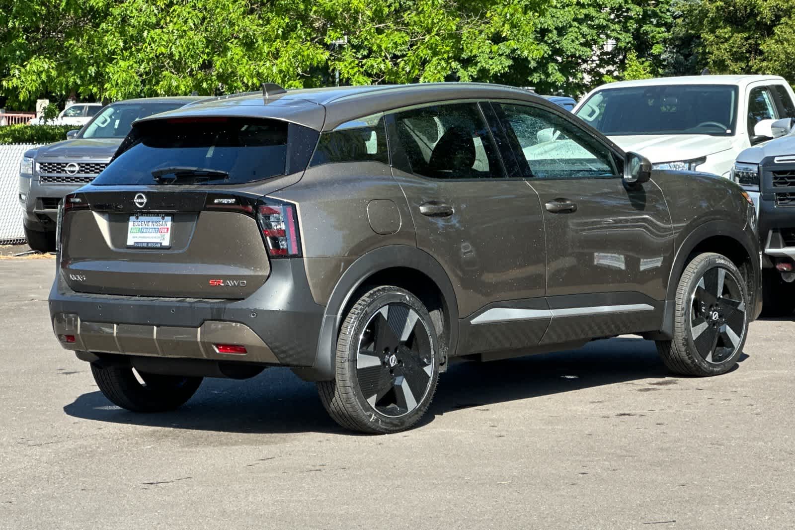 Thumbnail: 2025 Nissan Kicks - 2