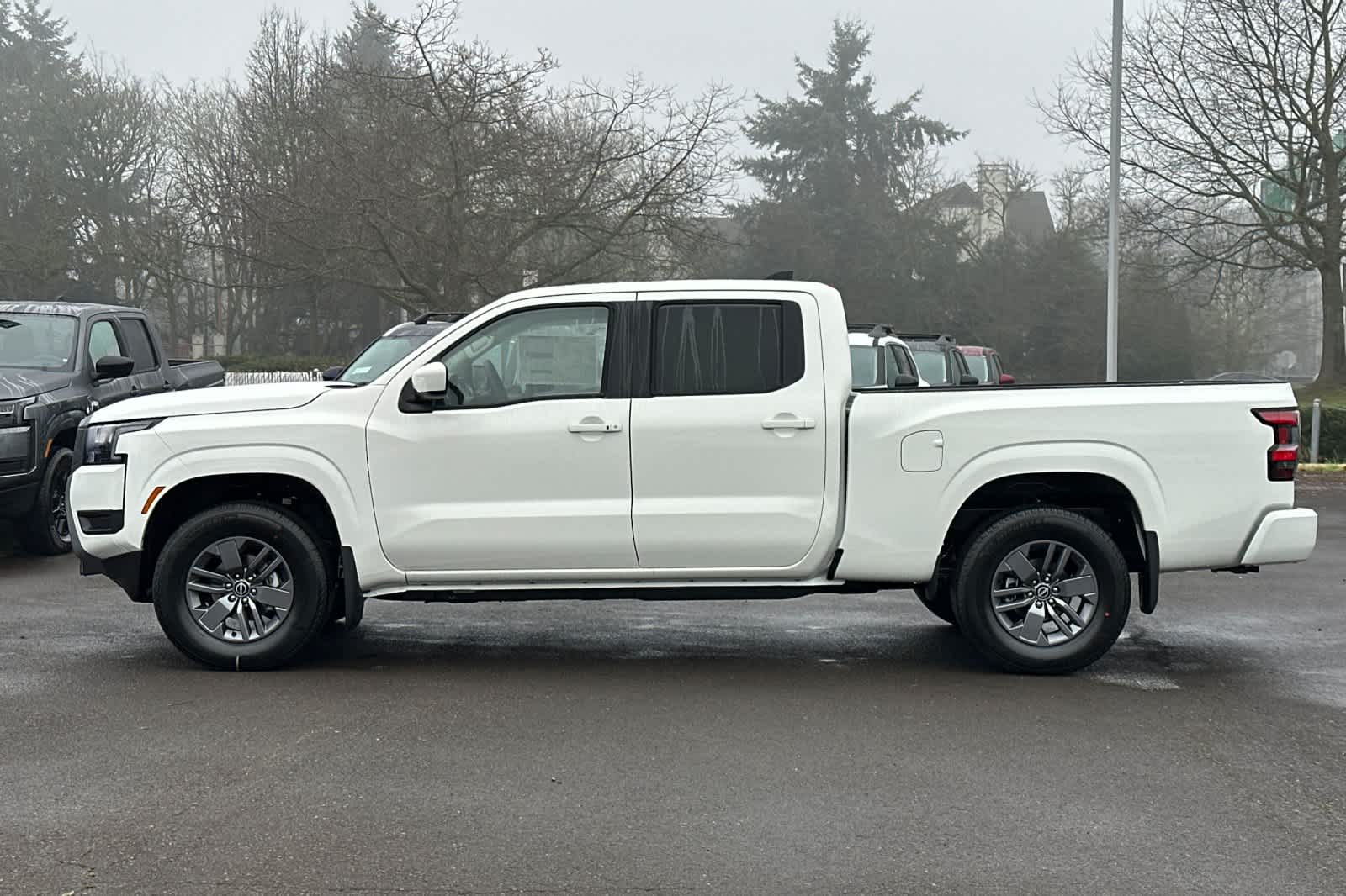 Thumbnail: 2026 Nissan Frontier - 5