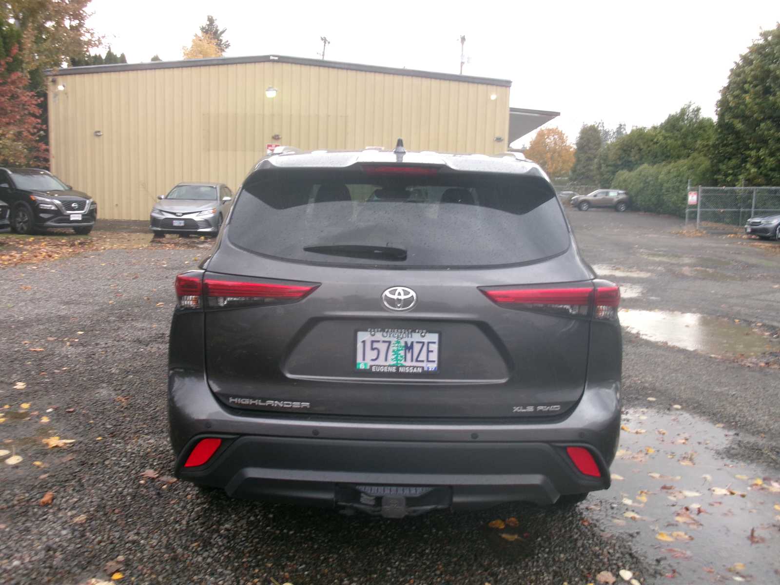 2021 Toyota Highlander XLE photo 4