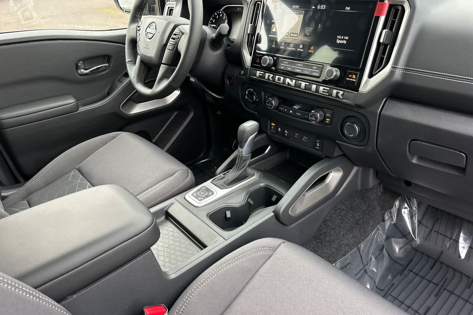 Thumbnail: 2026 Nissan Frontier - 15