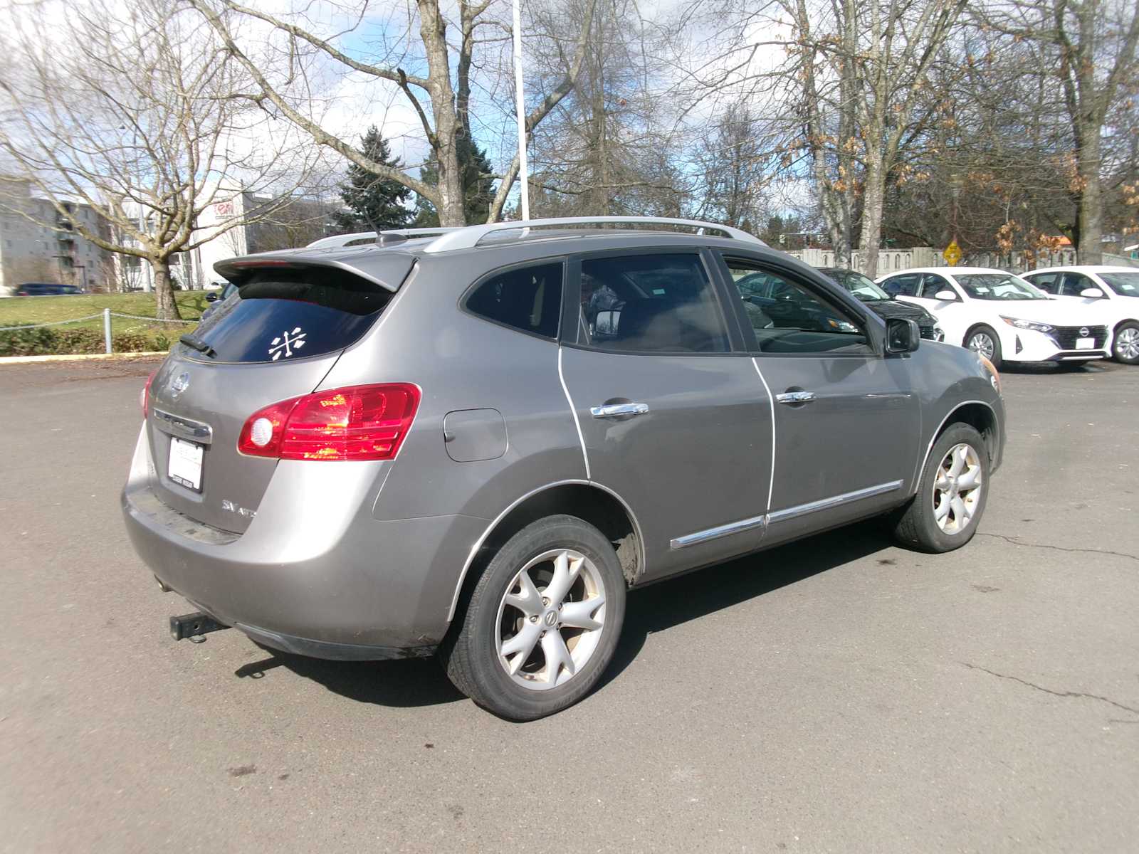 Thumbnail: 2011 Nissan Rogue - 5