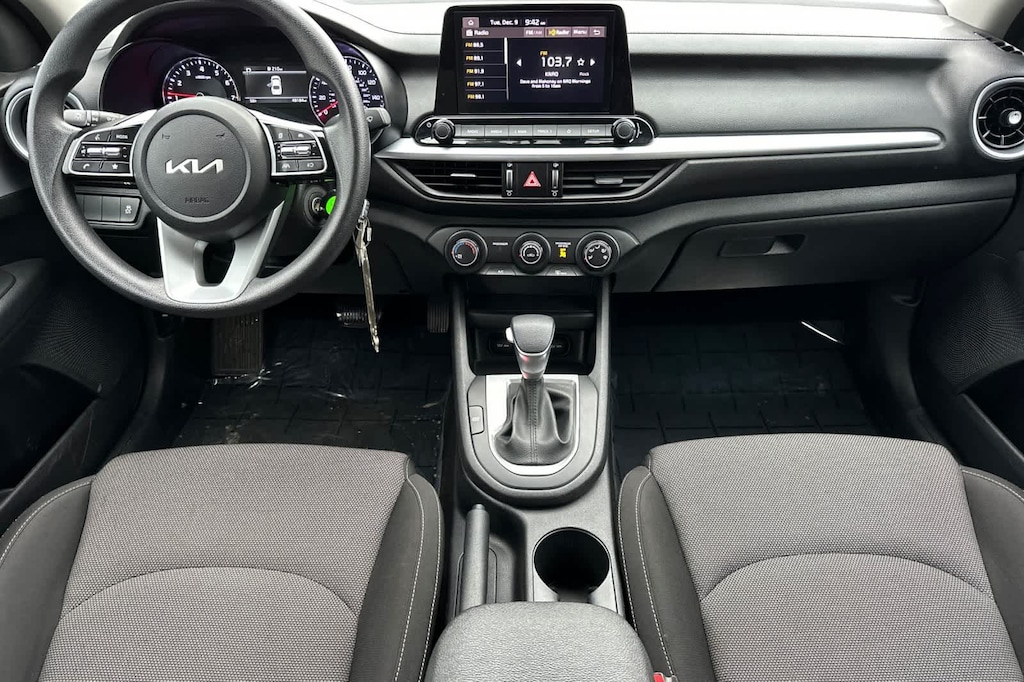 Used 2023 Kia Forte LXS Sedan