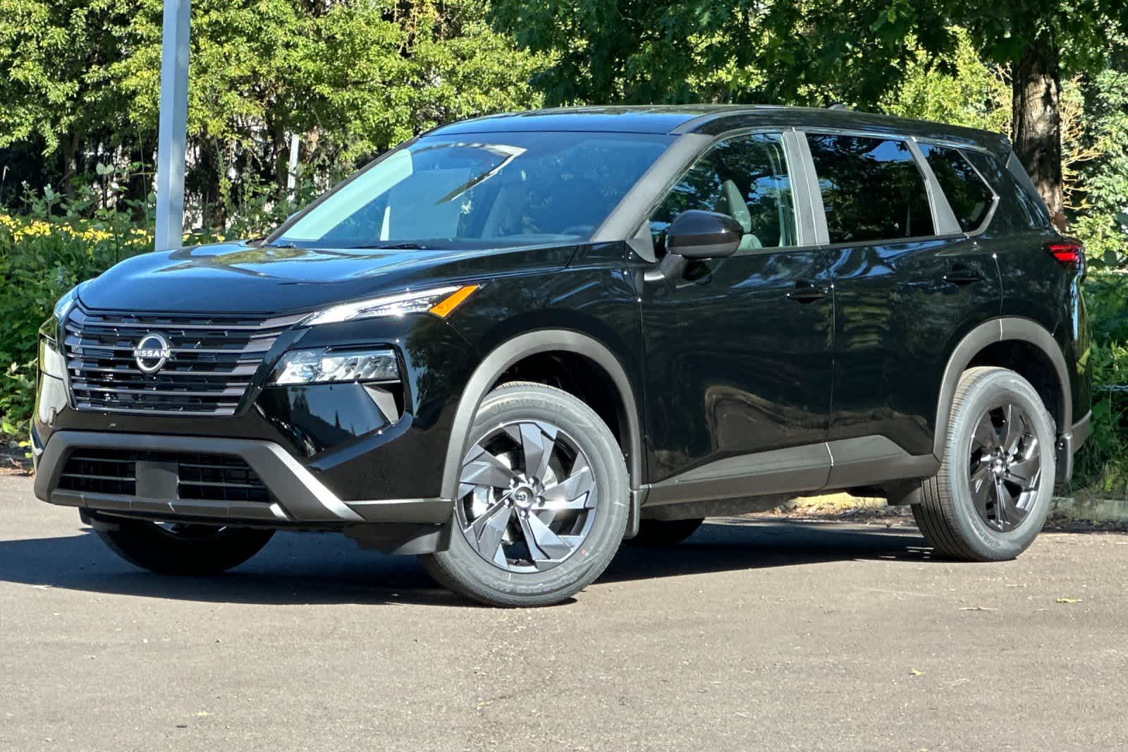 2026 Nissan Rogue SV AWD's photo