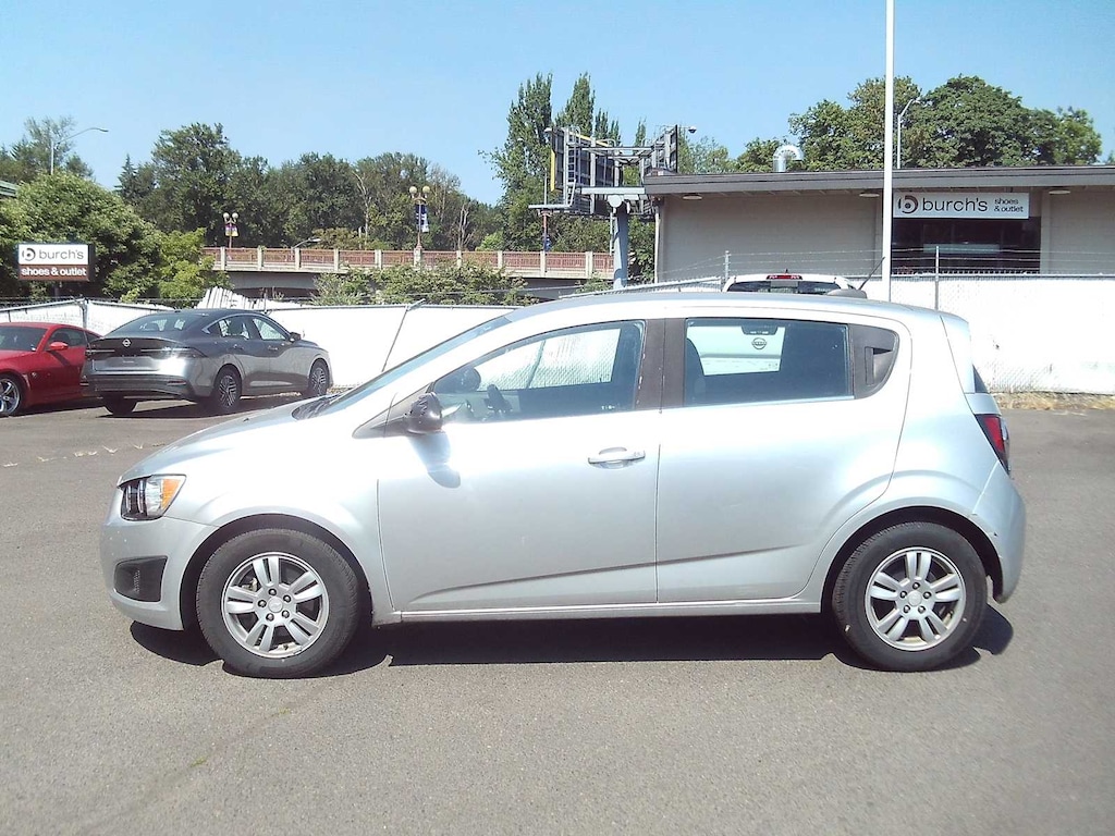 Used 2016 Chevrolet Sonic LT Auto Hatchback