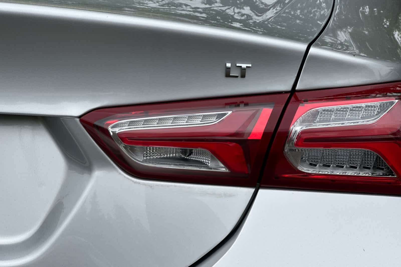 Thumbnail: 2019 Chevrolet Malibu - 26