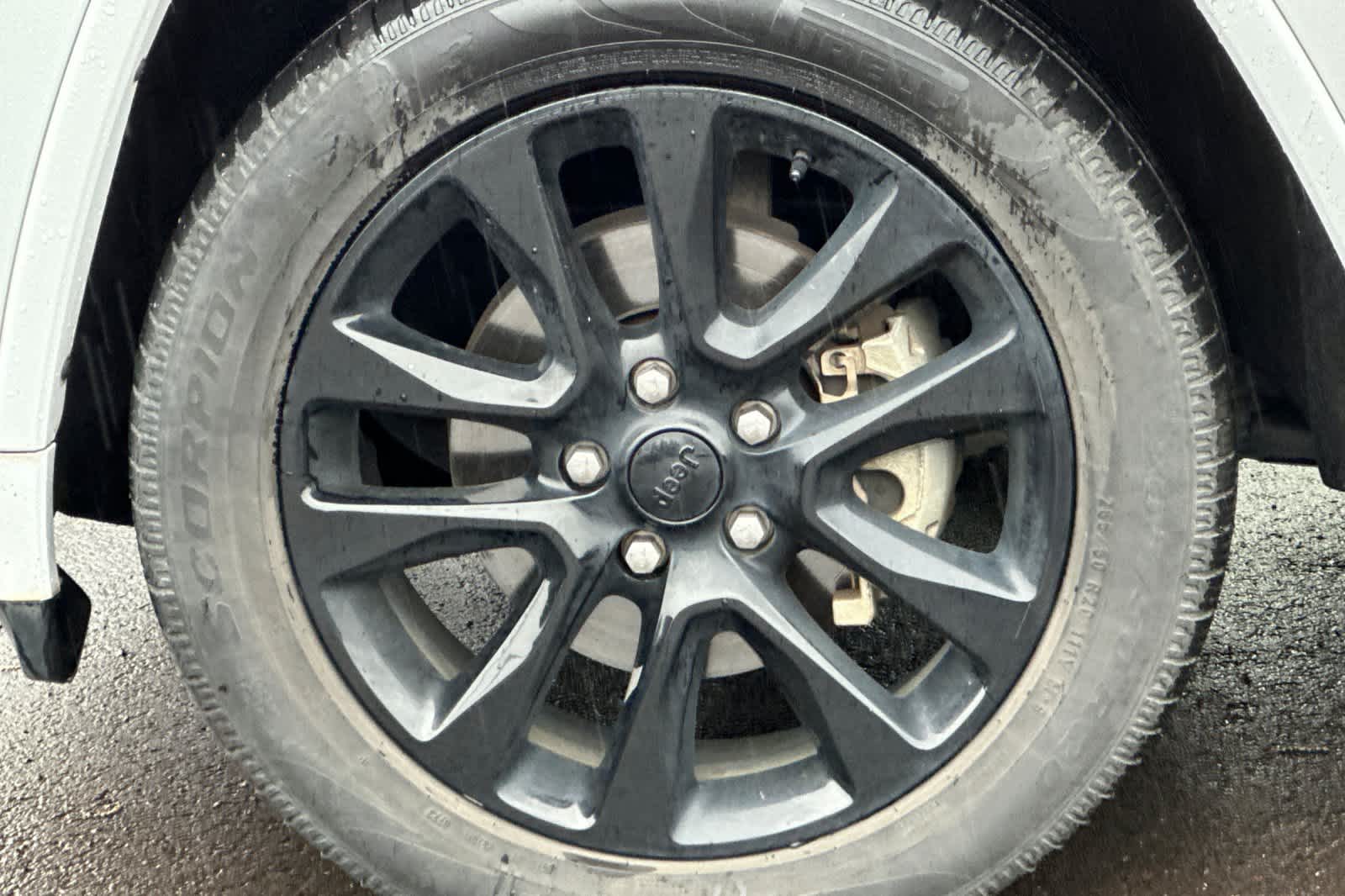 Thumbnail: 2019 Jeep Grand Cherokee - 26