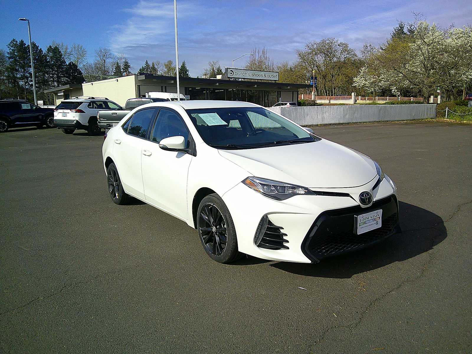 Thumbnail: 2018 Toyota Corolla - 7