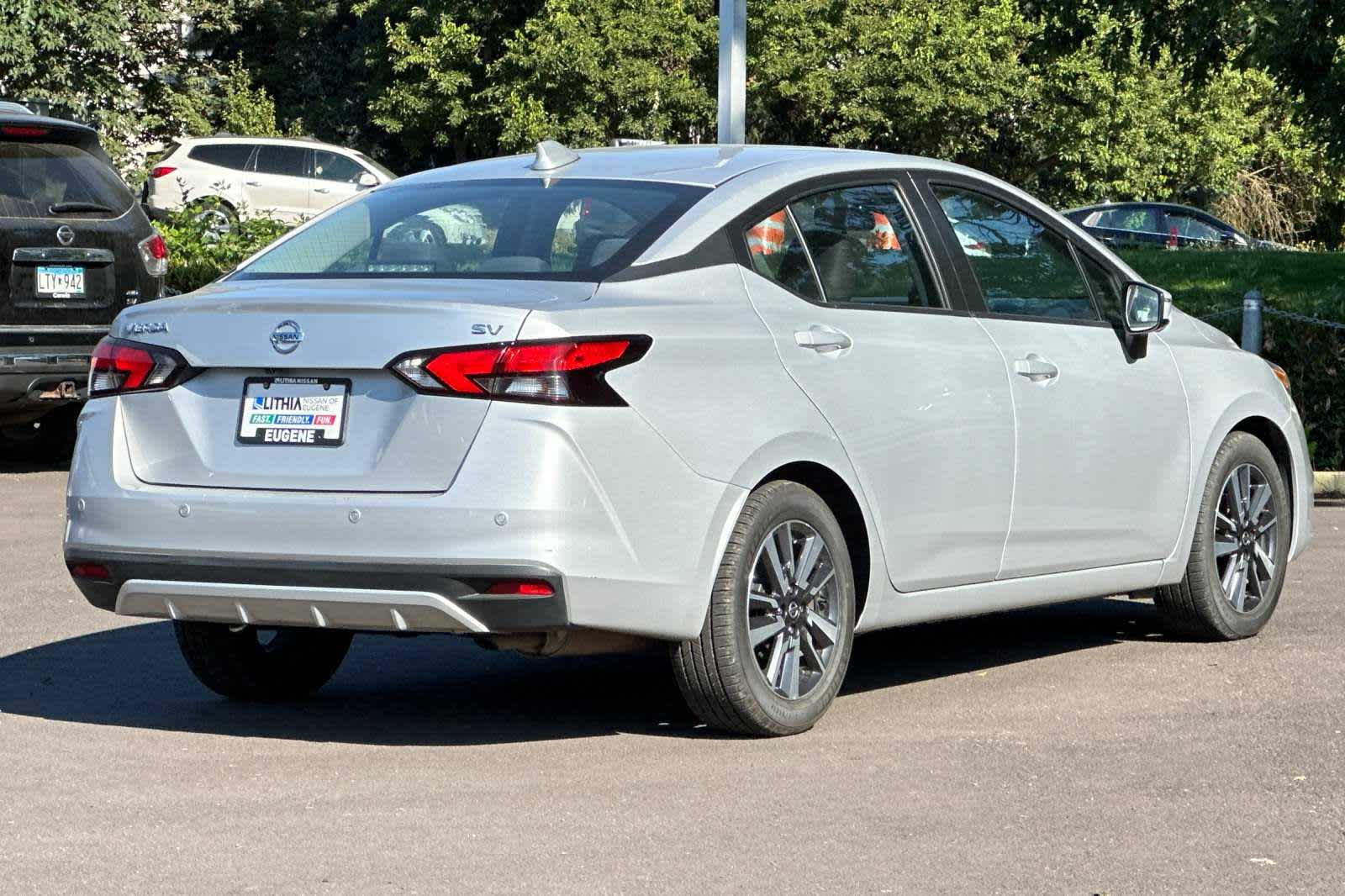 Used 2021 Nissan Versa Sedan SV with VIN 3N1CN8EV8ML889031 for sale in Eugene, OR