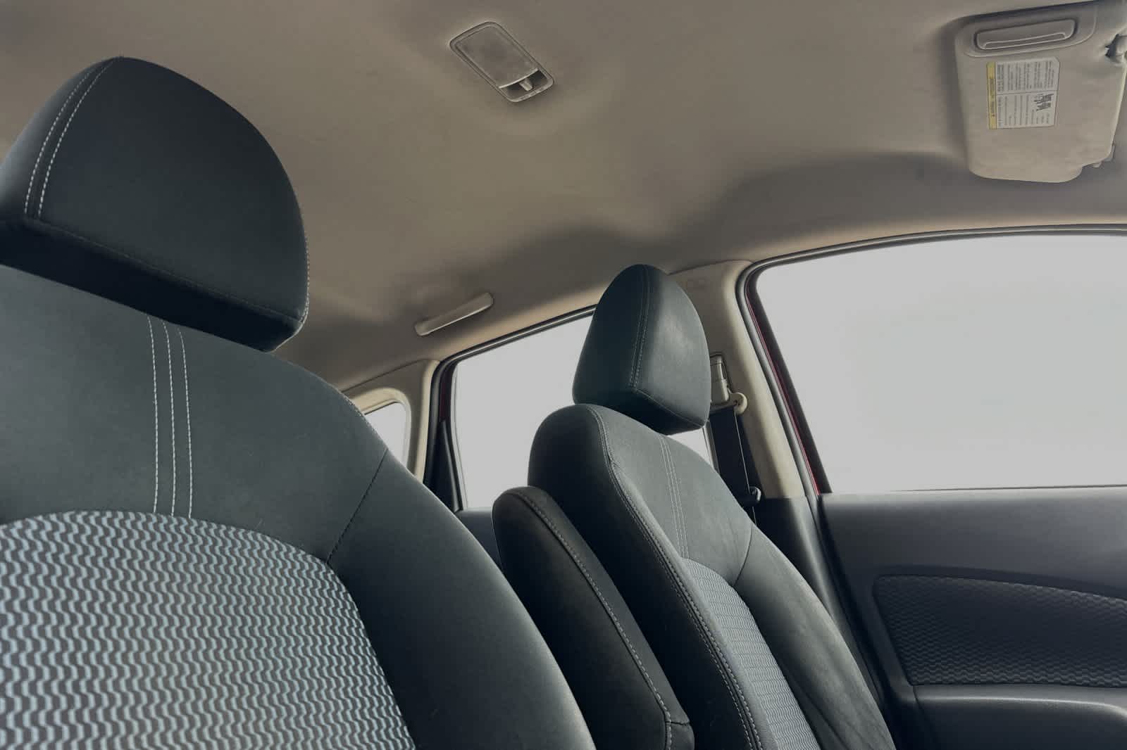 Thumbnail: 2015 Nissan Versa Note - 17