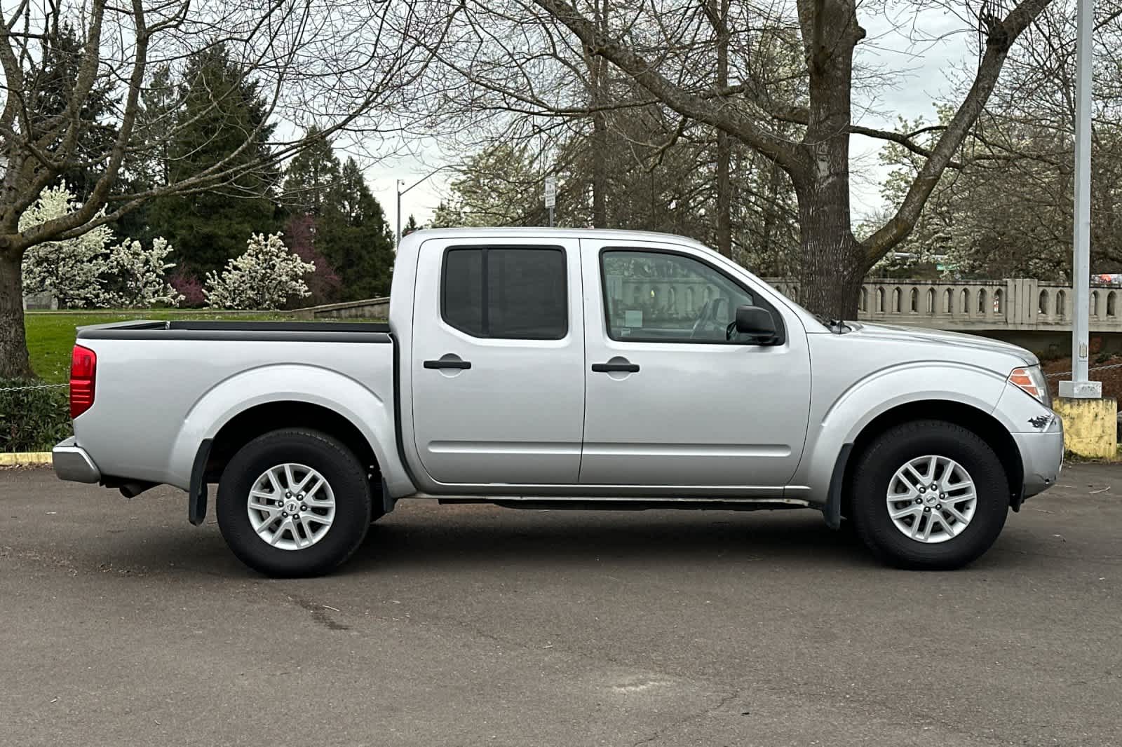 Thumbnail: 2019 Nissan Frontier - 8