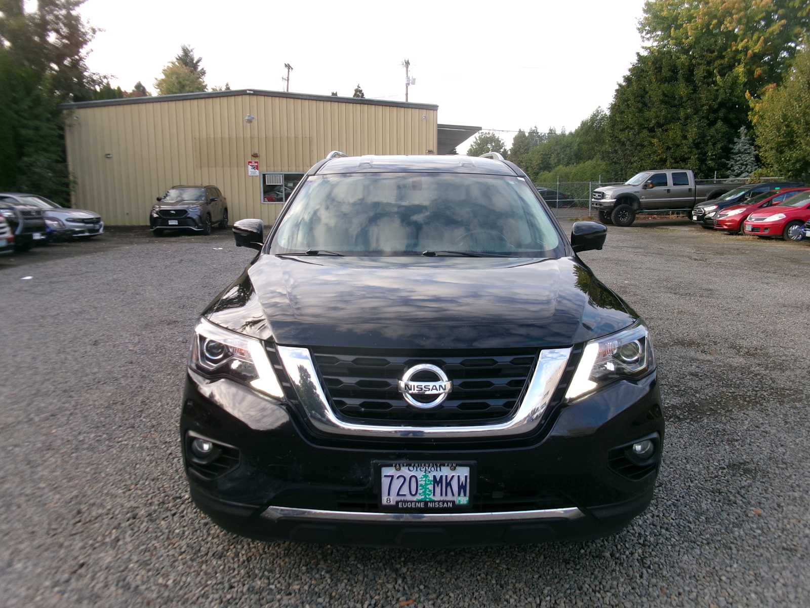 Thumbnail: 2020 Nissan Pathfinder - 8