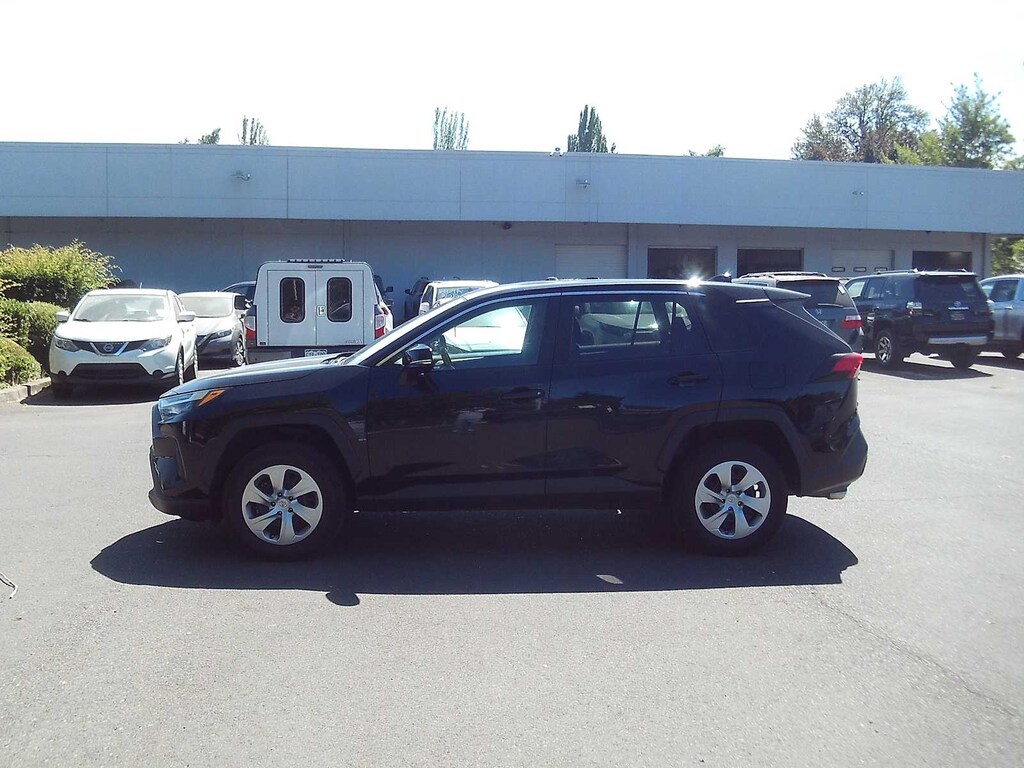 Used 2023 Toyota RAV4 LE SUV