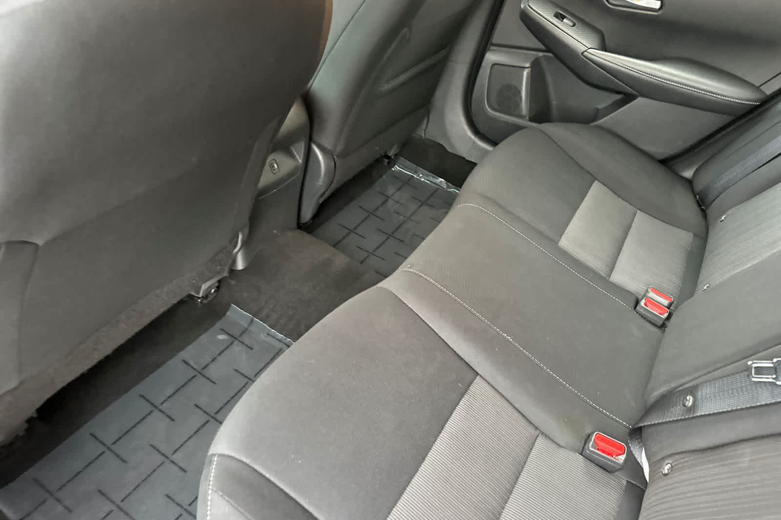 2023 Nissan Sentra SV photo 4