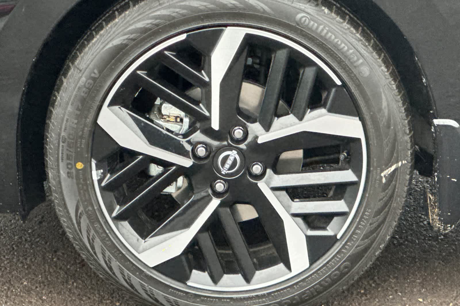 Thumbnail: 2025 Nissan Versa - 23