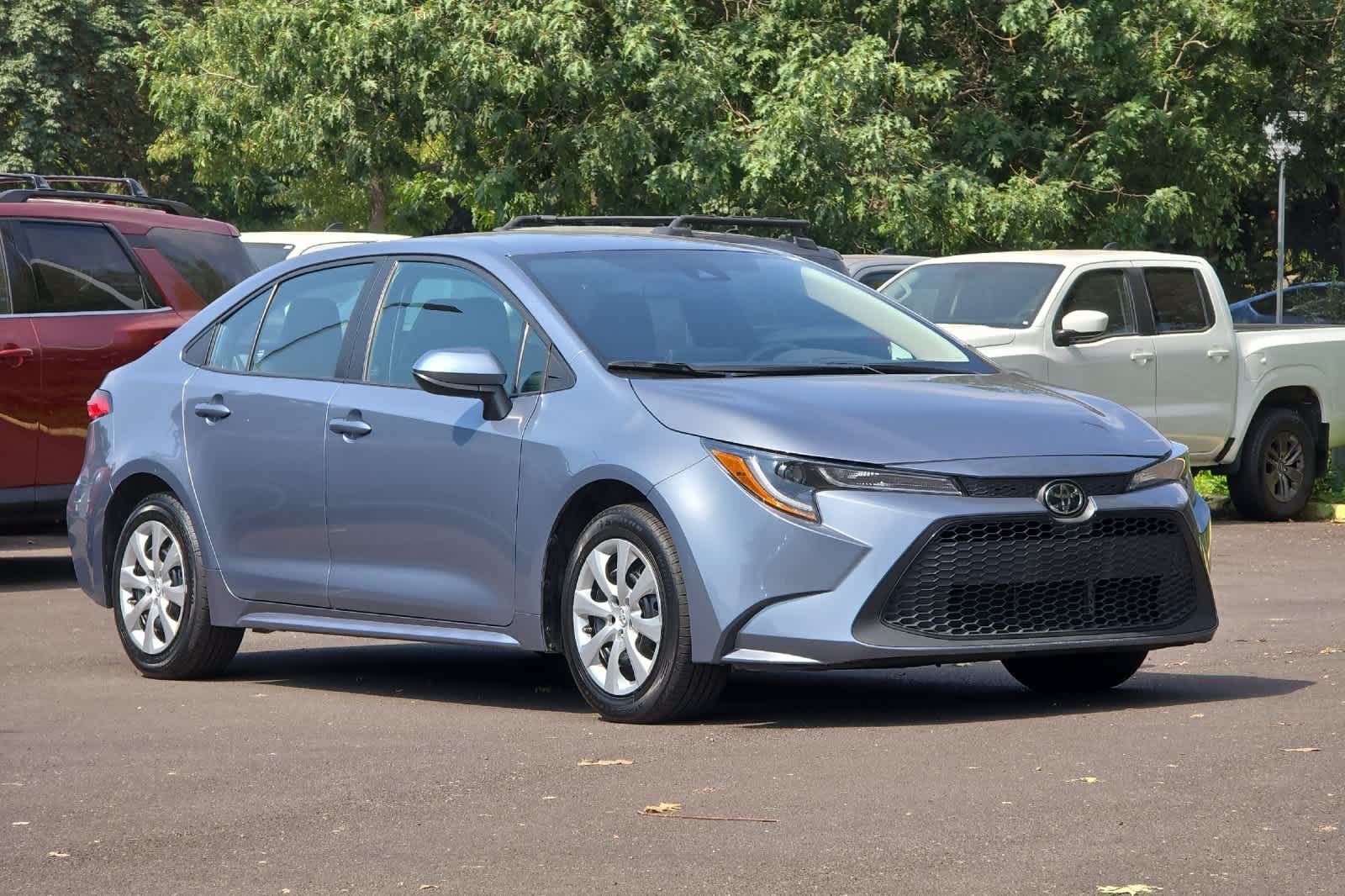 Thumbnail: 2022 Toyota Corolla - 9