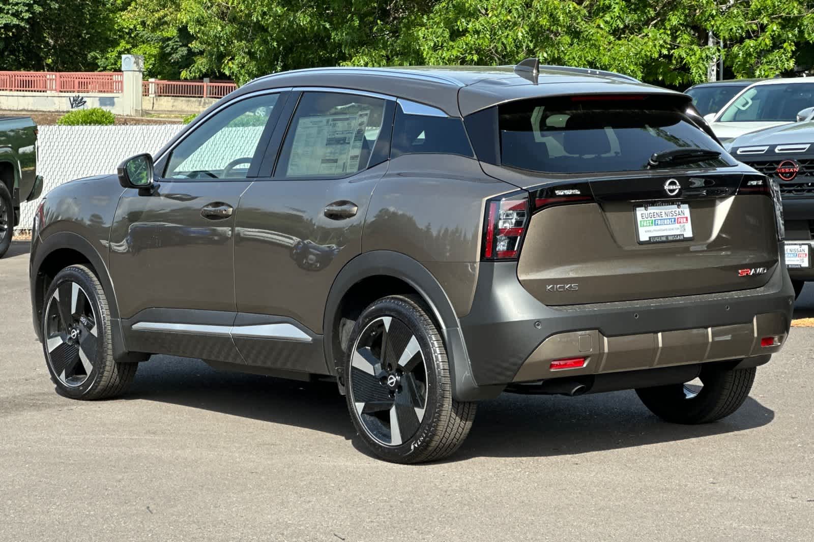 Thumbnail: 2025 Nissan Kicks - 6