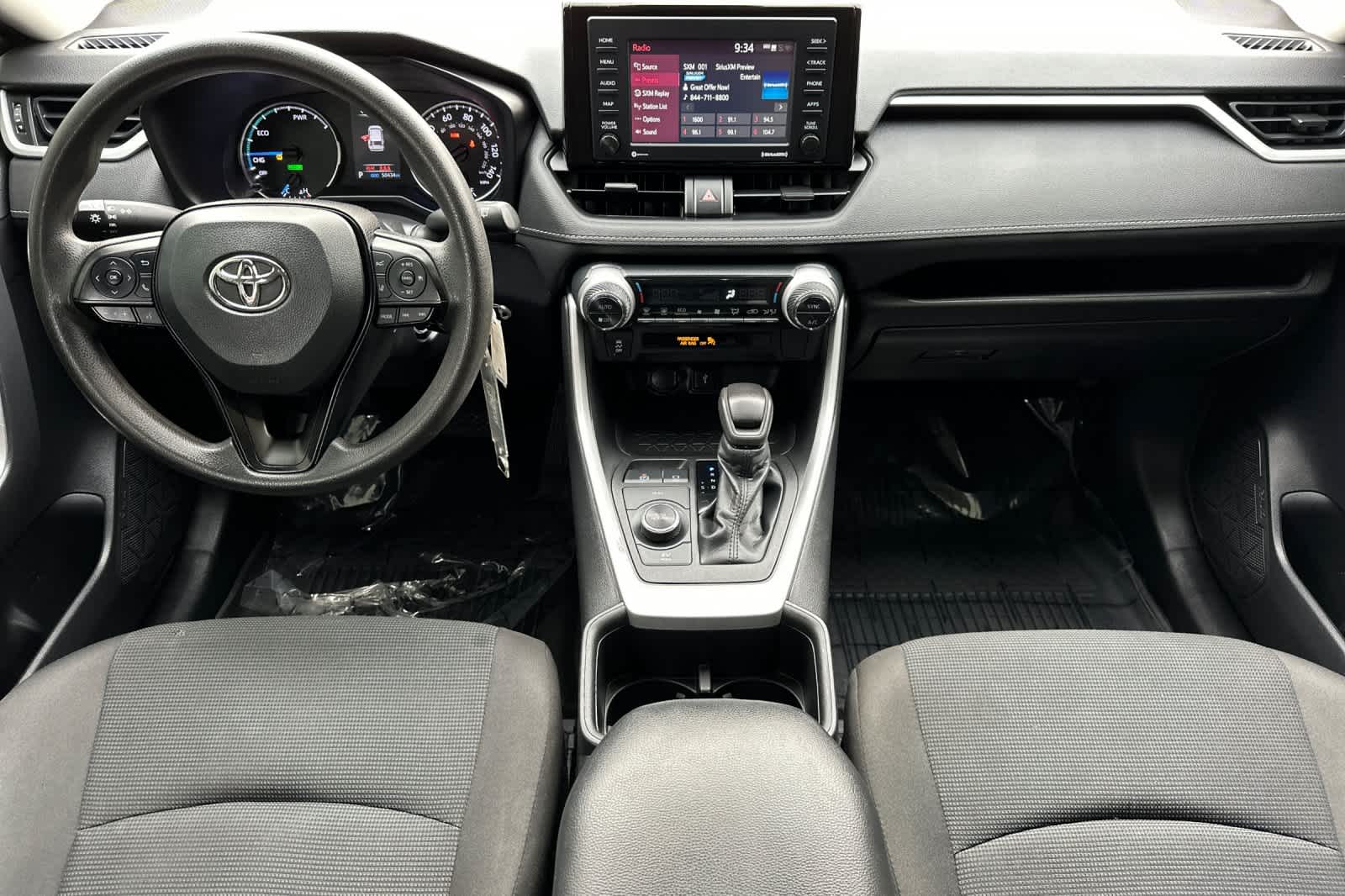 Thumbnail: 2022 Toyota RAV4 - 3