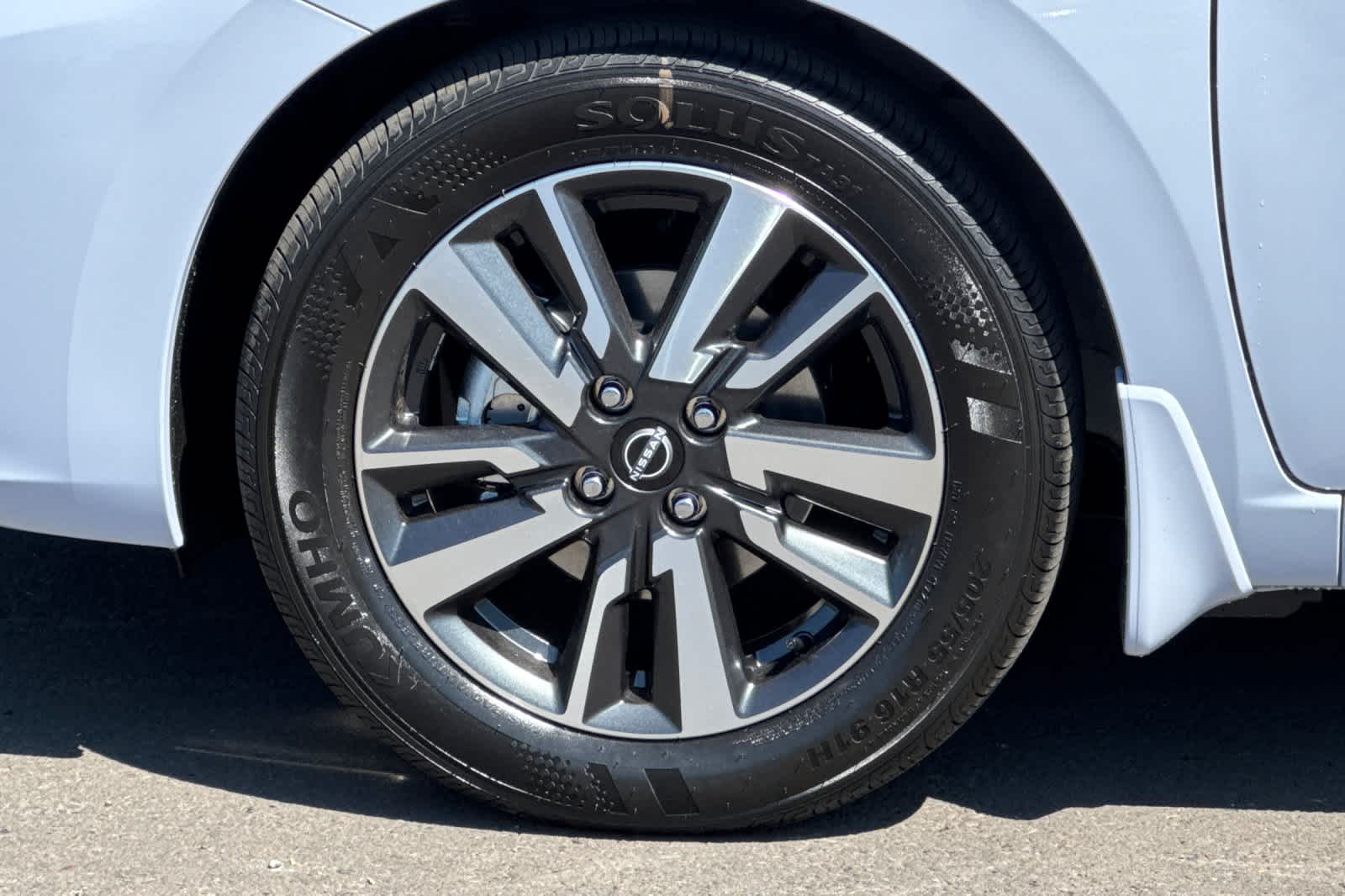 Thumbnail: 2025 Nissan Versa - 25