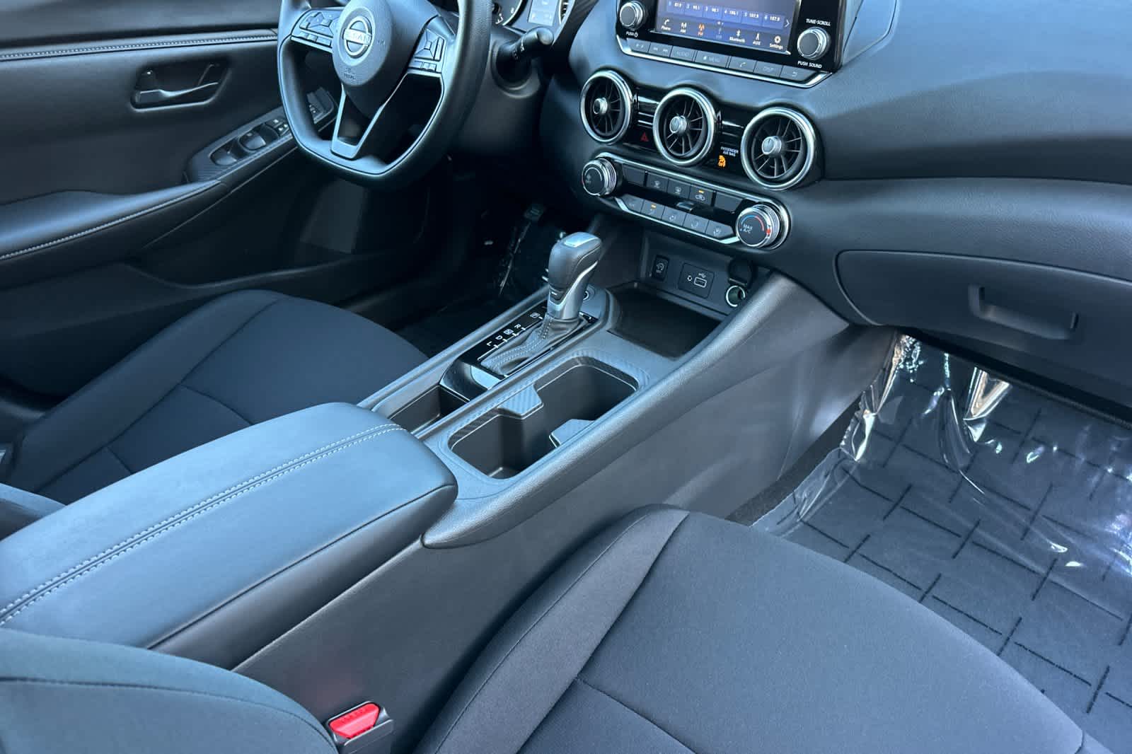 Thumbnail: 2025 Nissan Sentra - 15