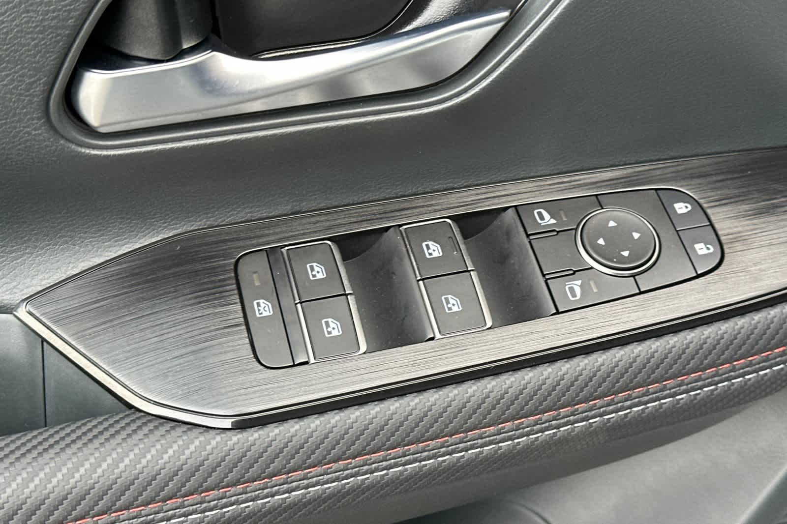 Thumbnail: 2025 Nissan Kicks - 13