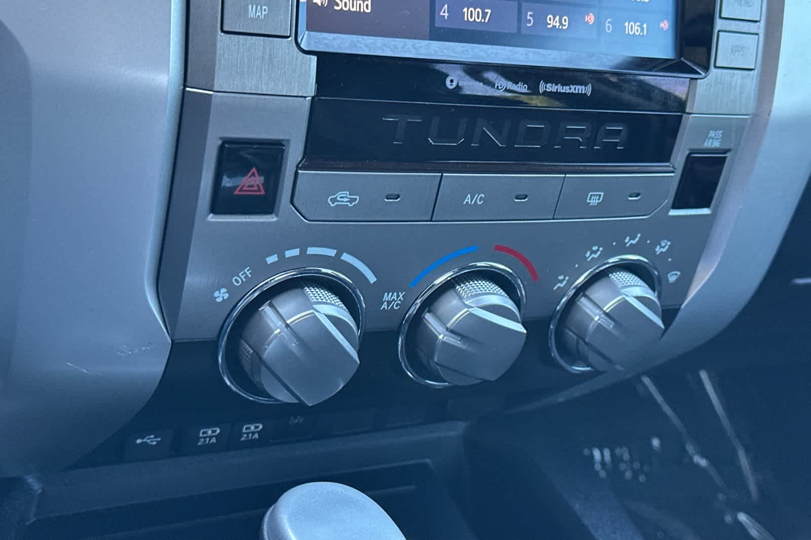 2020 Toyota Tundra SR5 - Photo 19
