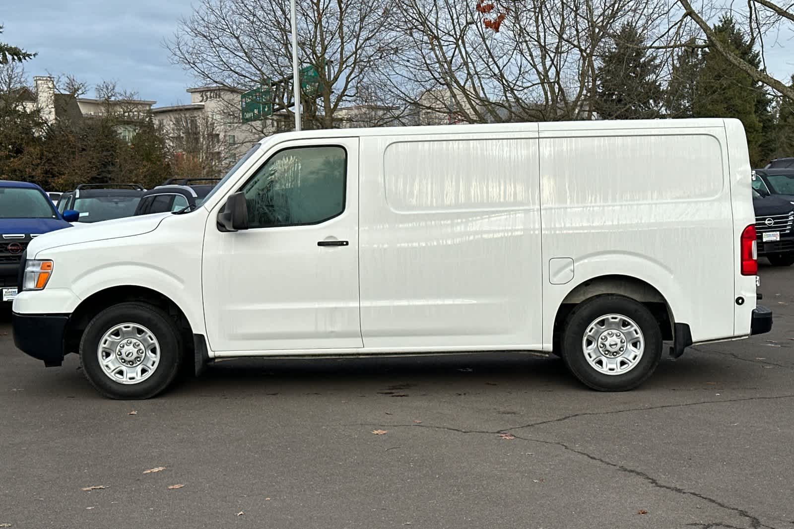 2018 Nissan NV1500 photo 2