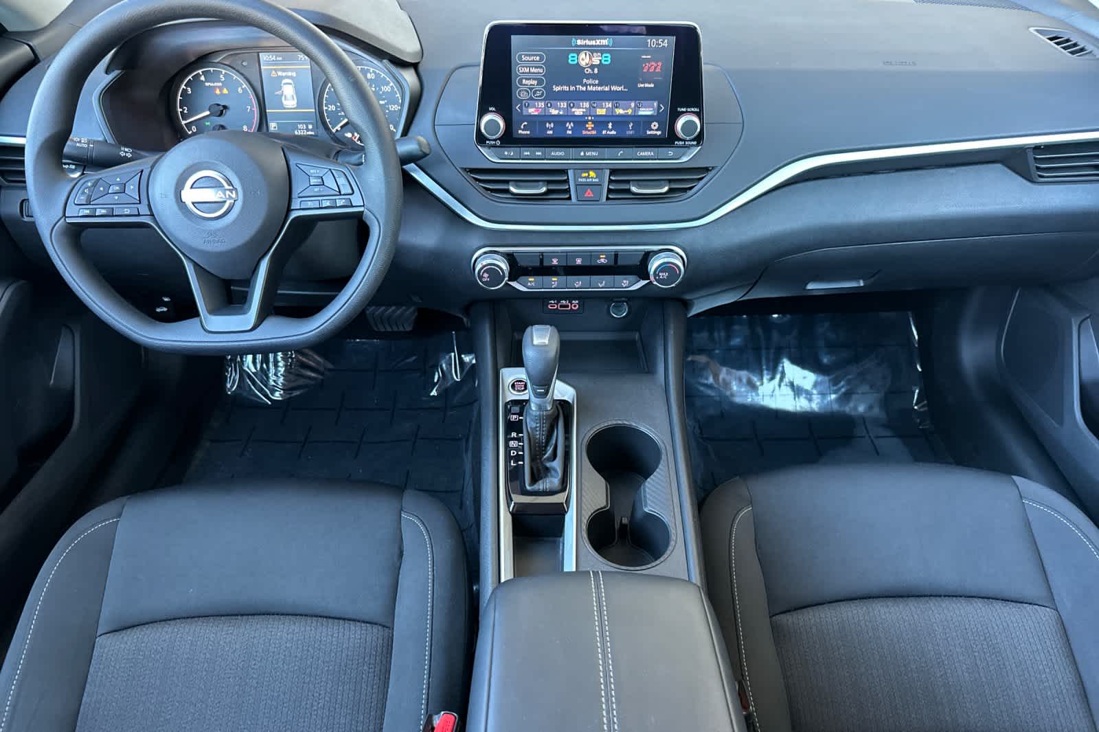 2025 Nissan Altima S photo 3