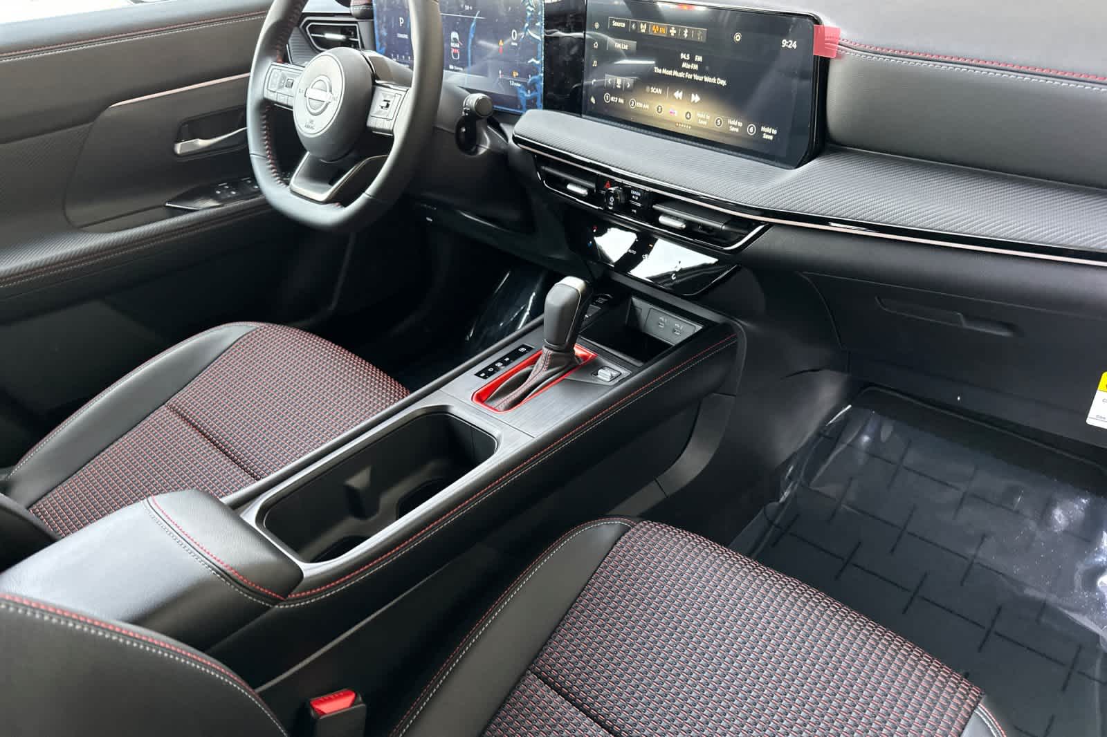 Thumbnail: 2025 Nissan Kicks - 16