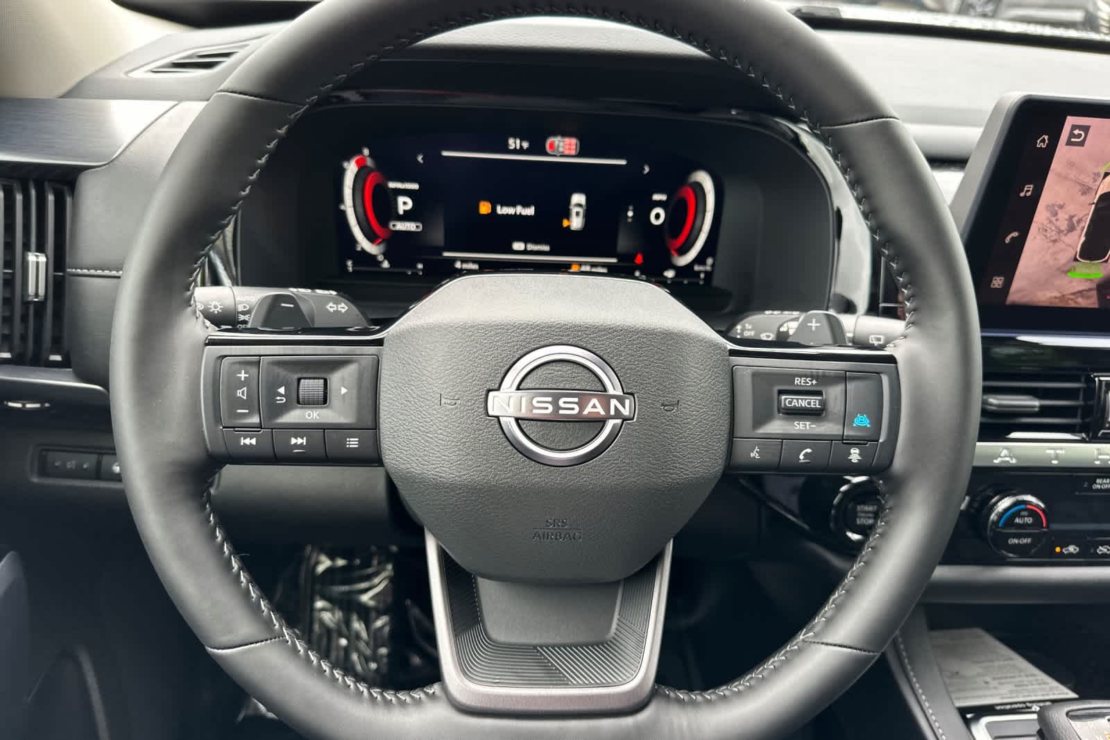 Thumbnail: 2026 Nissan Pathfinder - 24