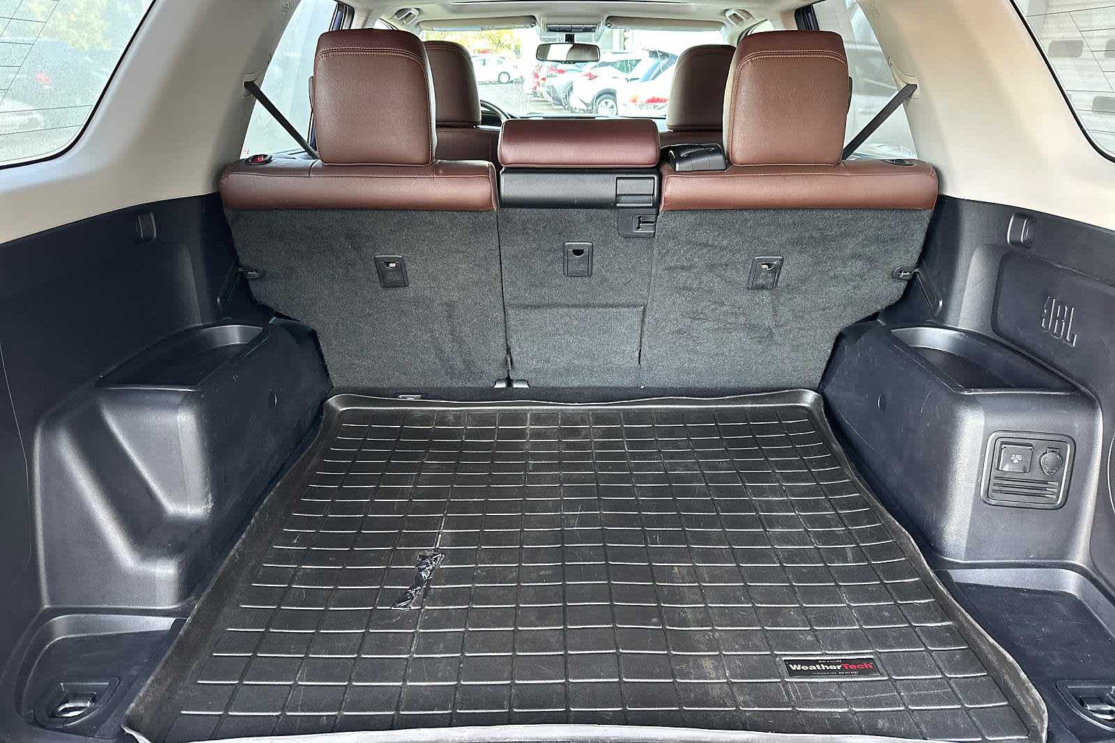 Thumbnail: 2014 Toyota 4Runner - 15