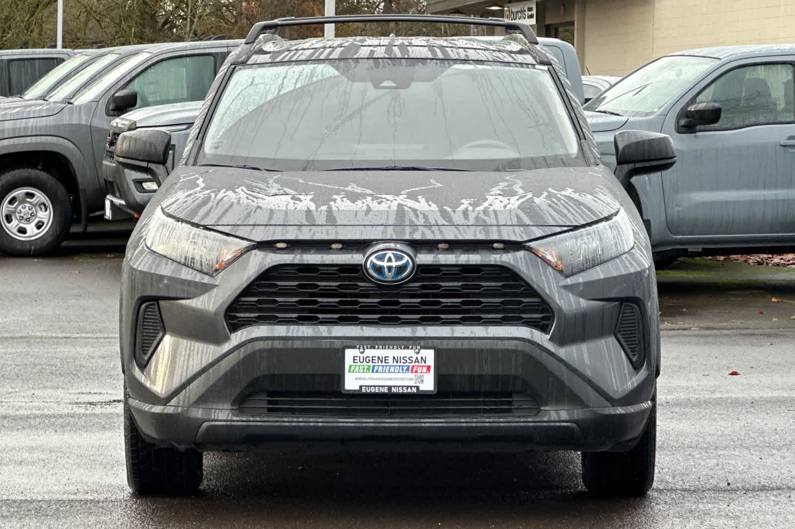 Thumbnail: 2022 Toyota RAV4 - 10