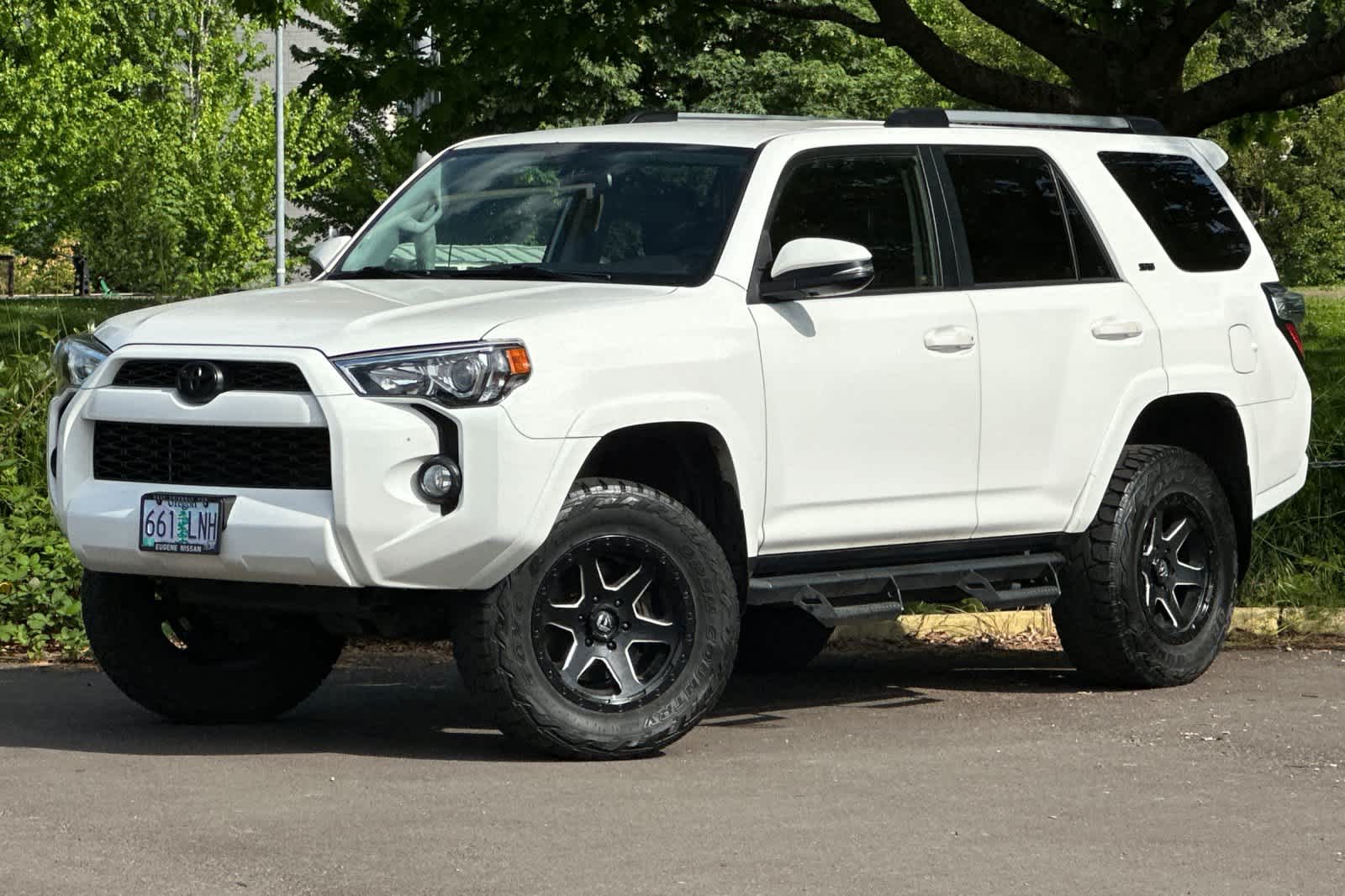 2019 Toyota 4Runner SR5 Premium 4x4 V6's photo